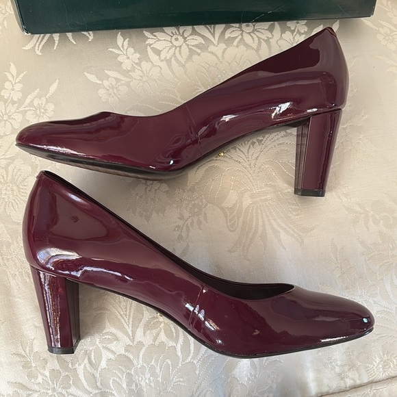 Lauren Ralph Lauren Genuine Patent Leather Burgundy Pumps Rounded Toe Heels Fall - Picture 13 of 14